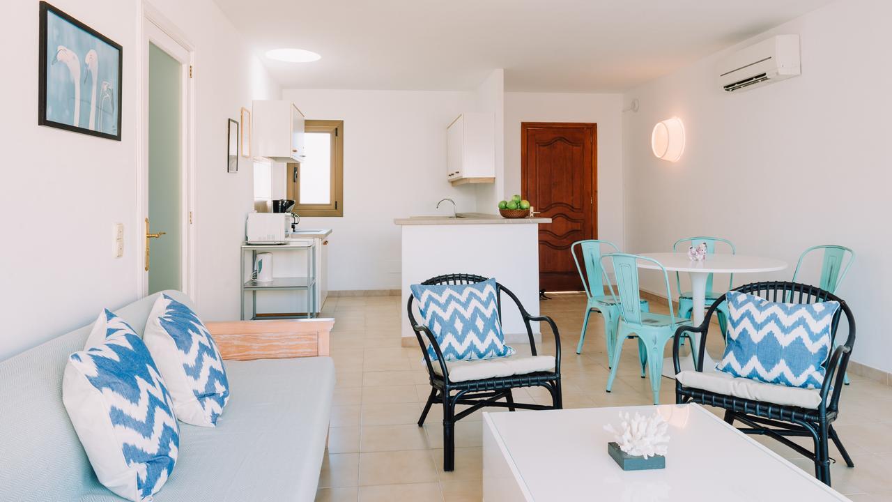 Lemar Apartments Colonia de Sant Jordi ภายนอก รูปภาพ